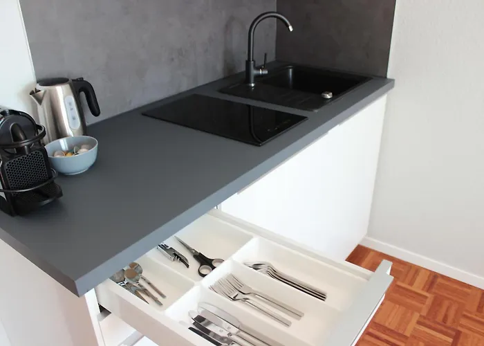 아파트 Hometown-apartments *